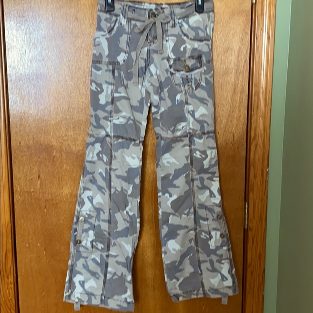 Vintage Lei camouflage pants